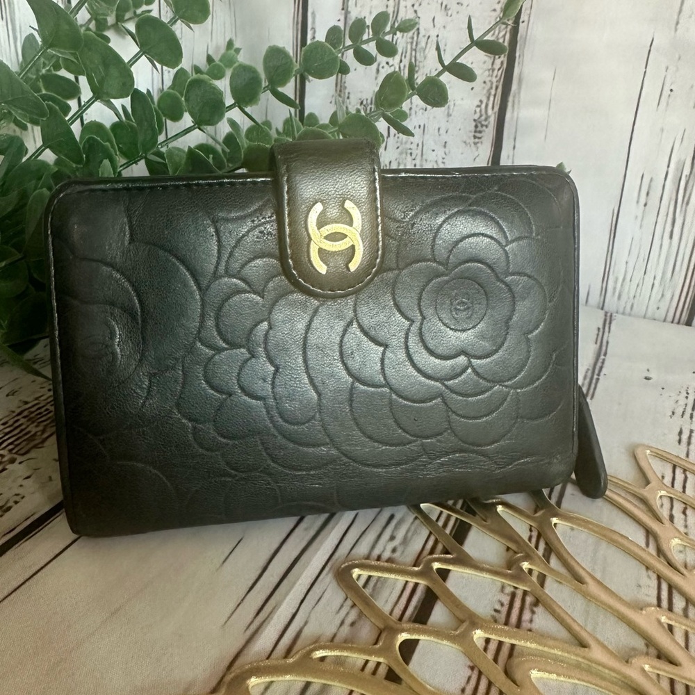 Chanel Camellia Wallet